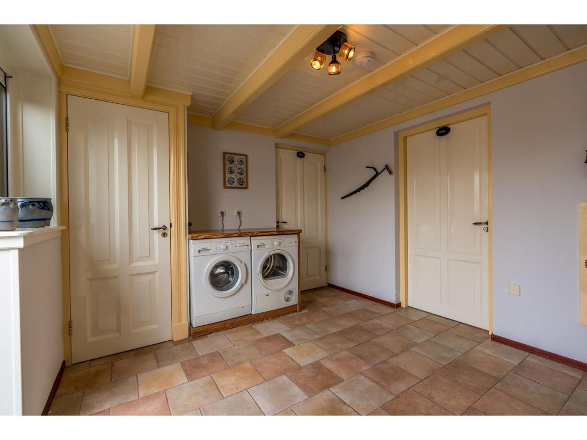 Charming Holiday Home In Texel Near Sea Oost  외부 사진